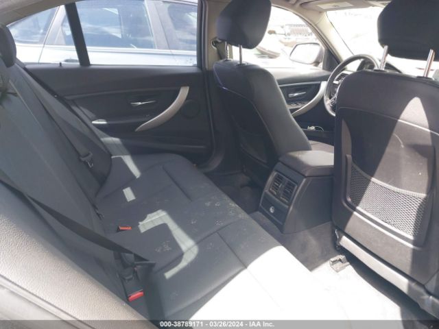 WBA8E1G54JNU89595 BMW 320i