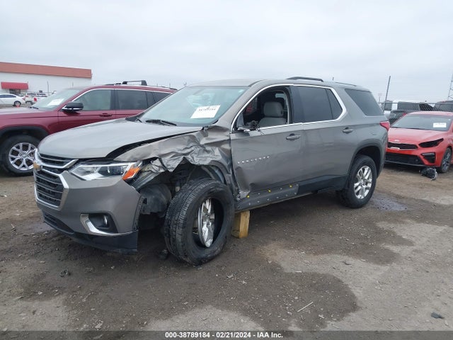 Chevrolet Traverse 1lt 2018 1GNERGKW5JJ172288 Image 2
