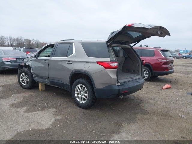 Chevrolet Traverse 1lt 2018 1GNERGKW5JJ172288 Image 3