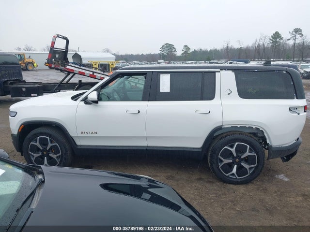 Продажа на аукционе авто 2023 Rivian R1s Adventure, vin: 7PDSGABA2PN014357, номер лота: 38789198