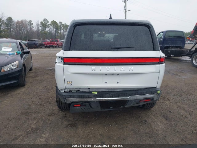 Продажа на аукционе авто 2023 Rivian R1s Adventure, vin: 7PDSGABA2PN014357, номер лота: 38789198