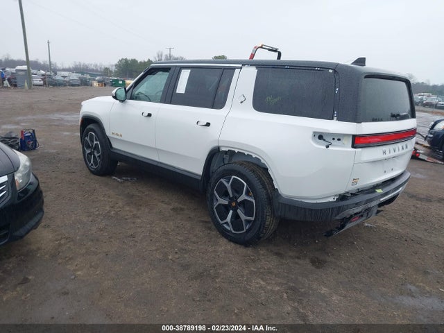 Продажа на аукционе авто 2023 Rivian R1s Adventure, vin: 7PDSGABA2PN014357, номер лота: 38789198