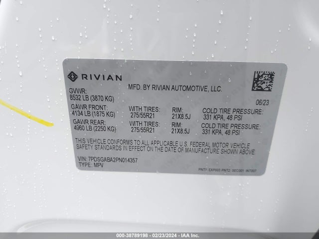 Продажа на аукционе авто 2023 Rivian R1s Adventure, vin: 7PDSGABA2PN014357, номер лота: 38789198