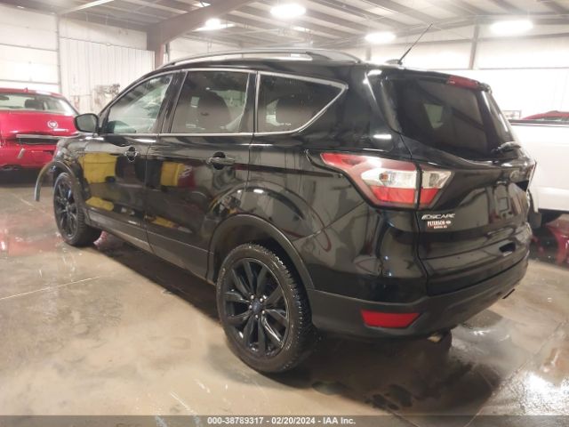 1FMCU9GD7HUD51583 Ford ESCAPE SE