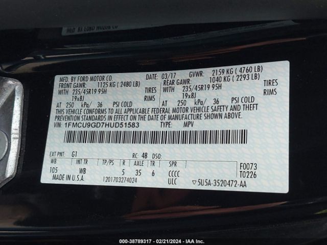1FMCU9GD7HUD51583 Ford ESCAPE SE