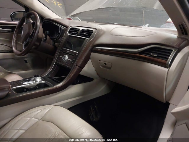 Ford Fusion Hybrid Platinum 2017 3FA6P0RU9HR116987 Image 5