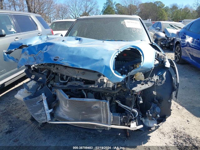 2017 MINI CLUBMAN WMWLN5C56H2E31946 Photo 5