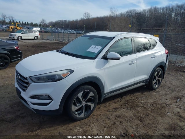 Hyundai Tucson Sport 2017 KM8J3CA23HU305957 Image 2