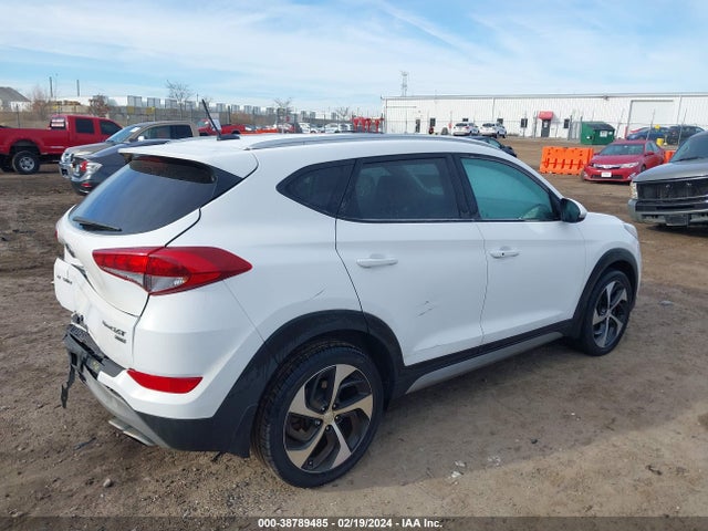 Hyundai Tucson Sport 2017 KM8J3CA23HU305957 Image 4