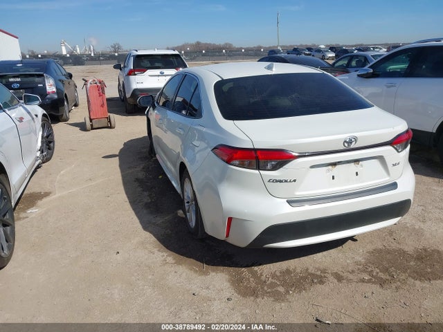 Toyota Corolla Xle 2020 JTDFPRAE5LJ040335 Image 3