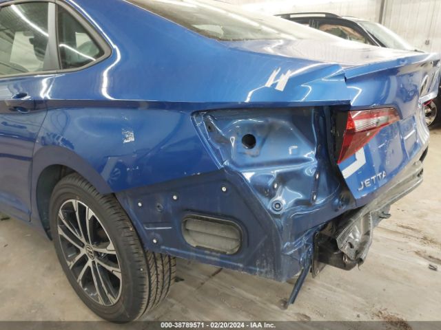 3VWBM7BUXNM016164 Volkswagen Jetta 1.5t Sport