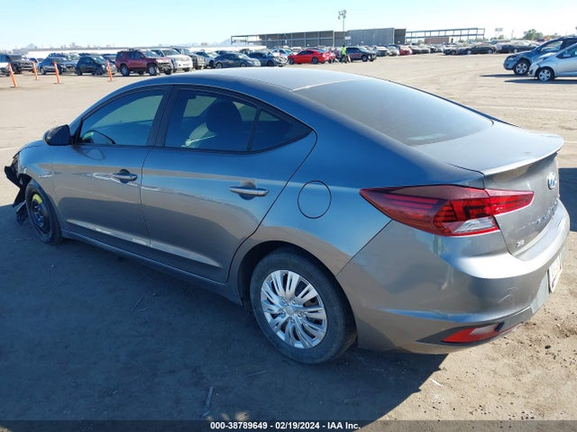 Hyundai ELANTRA SE 2019 5NPD74LF0KH436714 Image 3