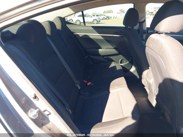 Hyundai ELANTRA SE 2019 5NPD74LF0KH436714 Image 8