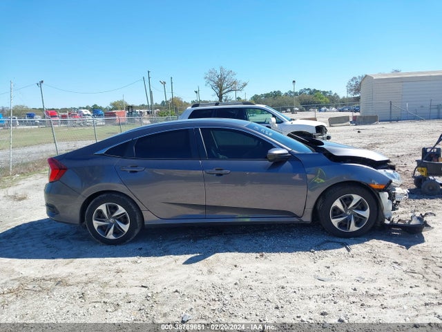 Honda Civic Lx 2019 2HGFC2F60KH547018 Image 12