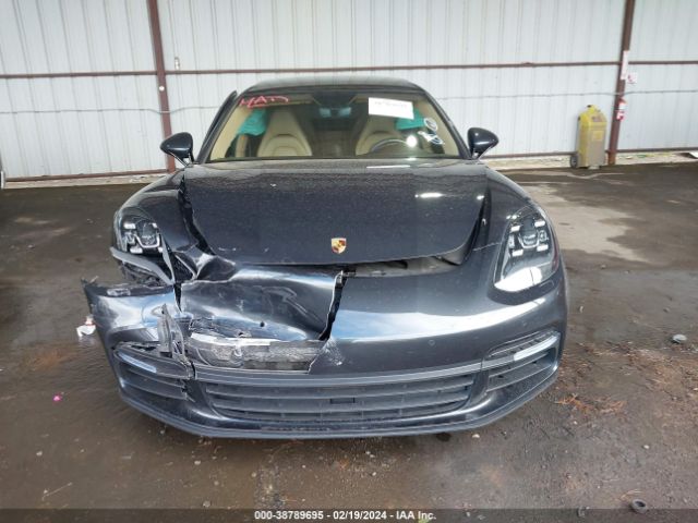 WP0AB2A78JL135572 Porsche Panamera 4s