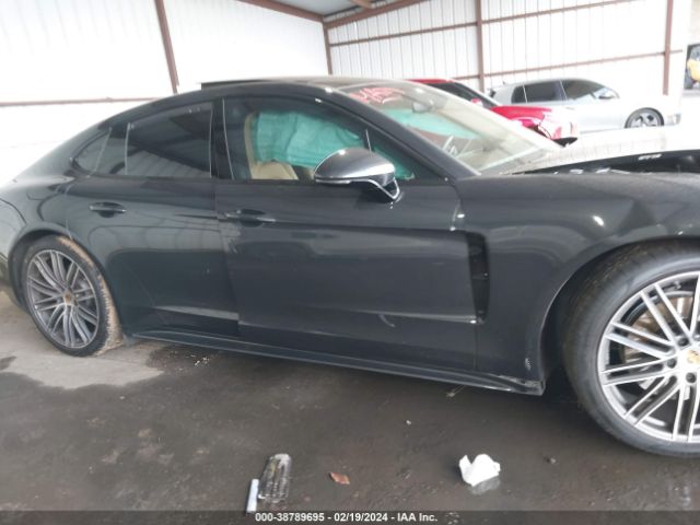 WP0AB2A78JL135572 Porsche Panamera 4s