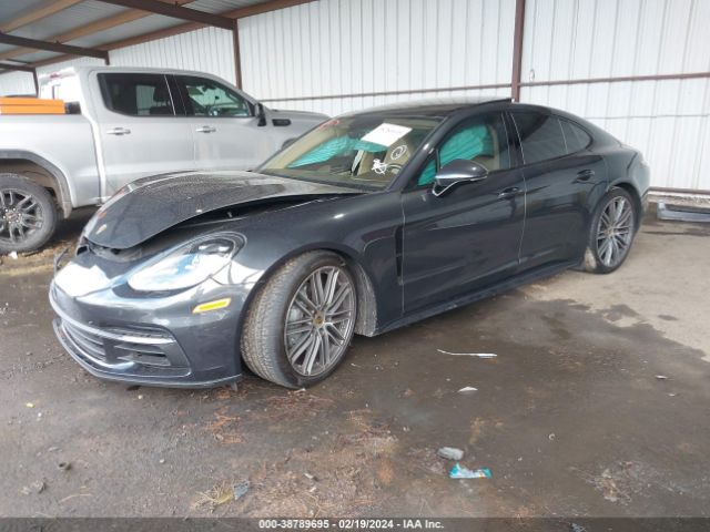 WP0AB2A78JL135572 Porsche Panamera 4s