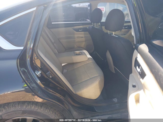 Nissan Altima 2.5 S 2015 1N4AL3AP7FC470385 Image 8