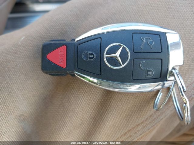 WDDUG8FB5FA097189 Mercedes-Benz S 550 4matic