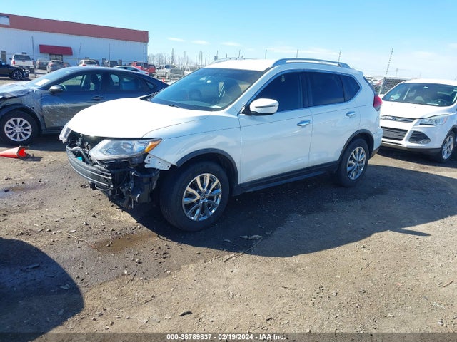 Nissan ROGUE SV 2017 KNMAT2MT3HP542854 Image 2