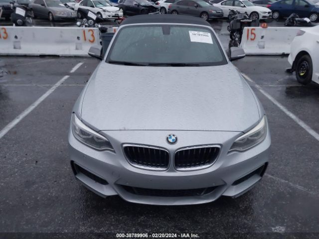 WBA1M1C5XFV393794 BMW M235