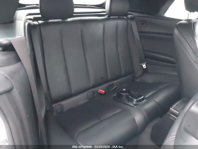WBA1M1C5XFV393794 BMW M235