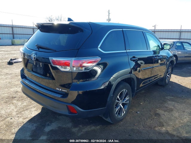 Toyota Highlander Xle V6 2016 5TDJKRFH9GS281061 Image 4