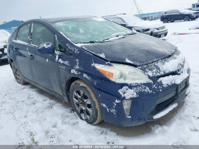 JTDKN3DU1F0395713 Toyota Prius Two