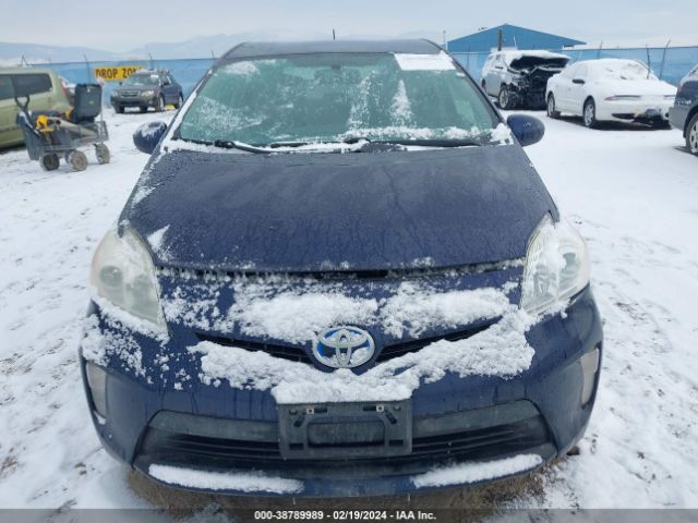 JTDKN3DU1F0395713 Toyota Prius Two