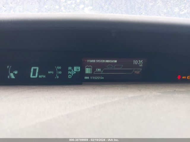 JTDKN3DU1F0395713 Toyota Prius Two