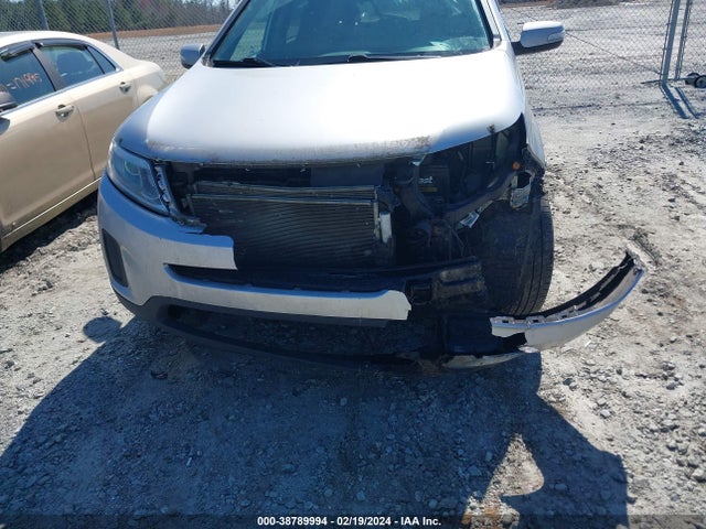 KIA SORENTO LX 2015 5XYKT3A68FG626211 Image 6