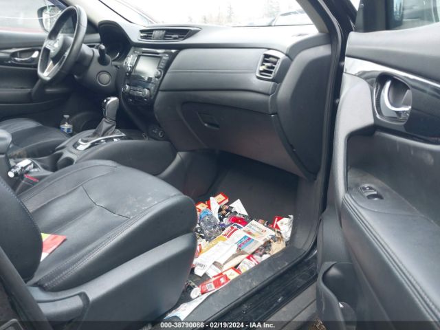 5N1AT2MV3JC801434 Nissan Rogue Sl