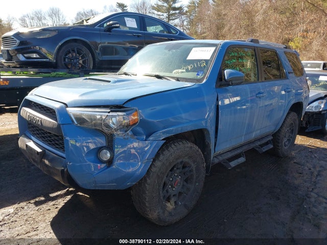 Toyota 4runner Trd Pro 2018 JTEBU5JR5J5599825 Image 2