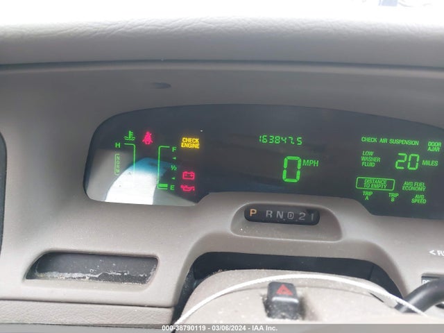 2000 MERCURY GRAND MARQUIS LS VIN: 2MEFM75W5YX618768
