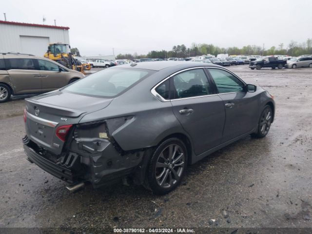 1N4AL3AP3JC261850 Nissan Altima 2.5 Sr