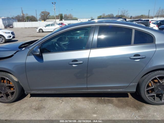 YV126MFL1H2436382 Volvo S60 T5 Dynamic