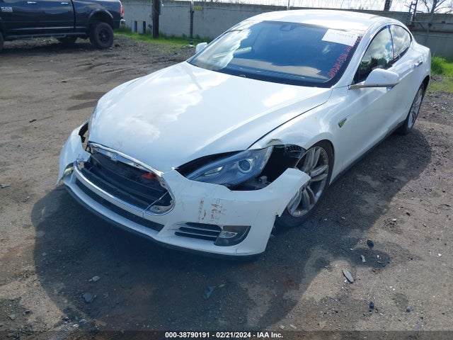 Tesla Model S 60/70/85 2015 5YJSA1S19FFP78034 Image 6