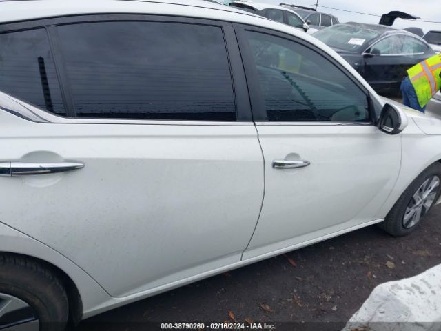 1N4BL4BV5KC181121 Nissan Altima 2.5 S
