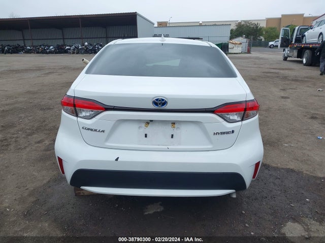 Toyota Corolla Hybrid Le 2021 JTDEAMDE4MJ027136 Image 17