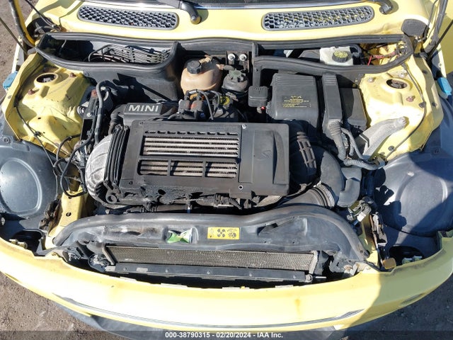 2003 MINI COOPER S WMWRE33473TD62709 Photo 9