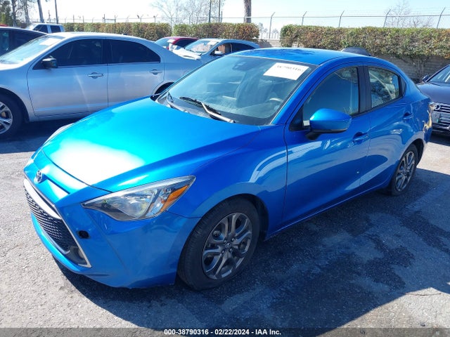 Toyota YARIS LE 2019 3MYDLBYV4KY504131 Image 2