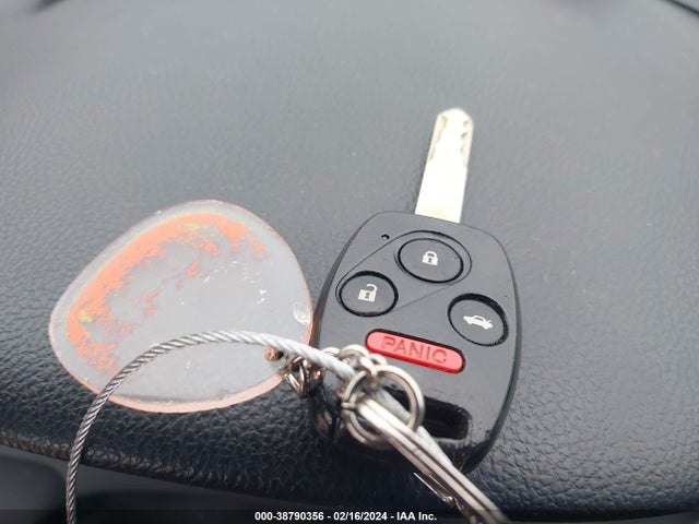 2011 HONDA ACCORD 3.5 EX-L VIN: 1HGCP3F88BA019353