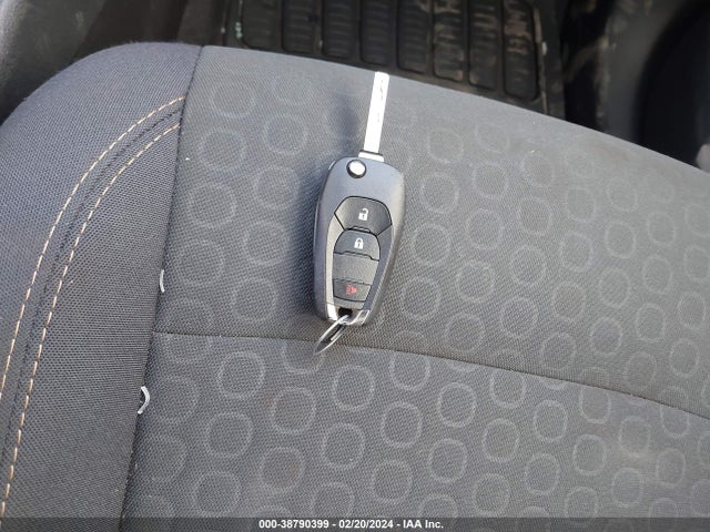 Chevrolet TRAX LS 2019 3GNCJKSB5KL347910 Image 11