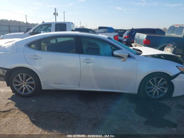 JTHBW1GG6G2105168 Lexus ES 300H