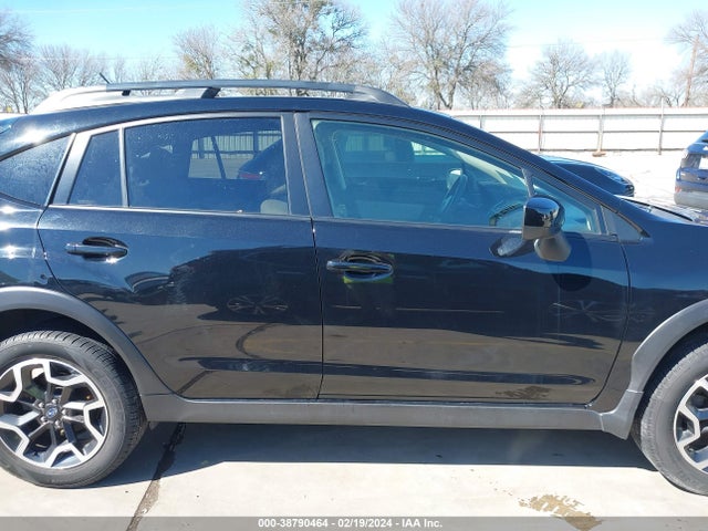 Subaru Crosstrek 2.0i Premium 2017 JF2GPABC1H8210130 Image 13