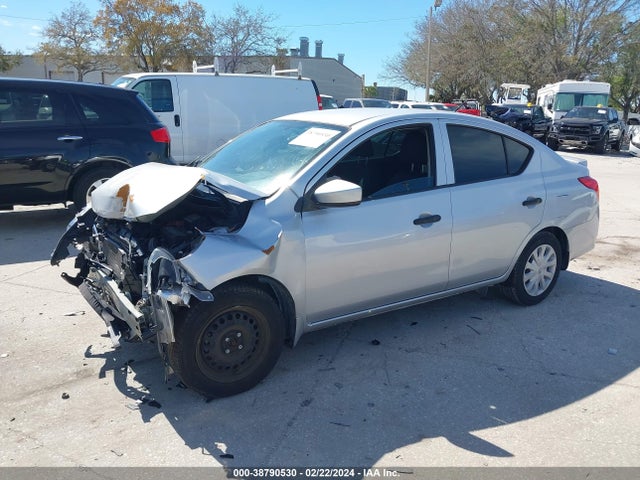 Nissan Versa 1.6 S+ 2018 3N1CN7AP9JL812262 Image 2