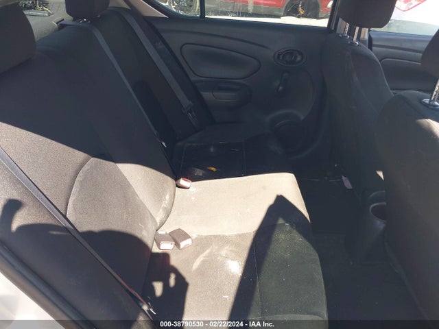 Nissan Versa 1.6 S+ 2018 3N1CN7AP9JL812262 Image 8