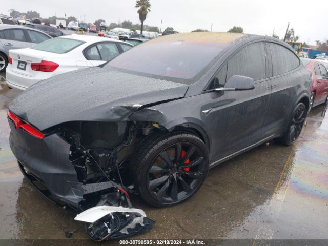 5YJXCBE40JF115617 Tesla Model X 100d/75d/p100d