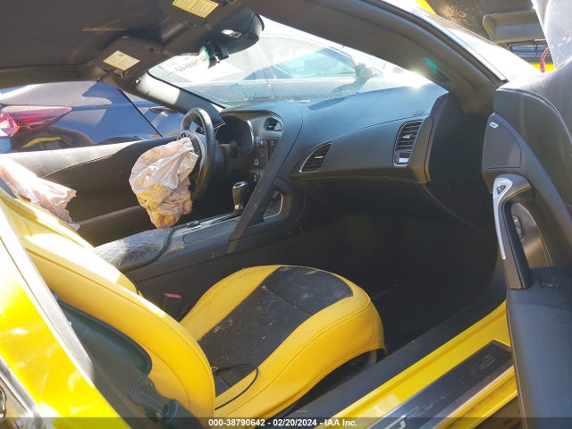 Chevrolet CORVETTE STINGRAY 2019 1G1YB2D77K5111952 Image 5