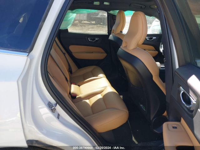 YV4102RK0L1582892 Volvo Xc60 T5 Momentum